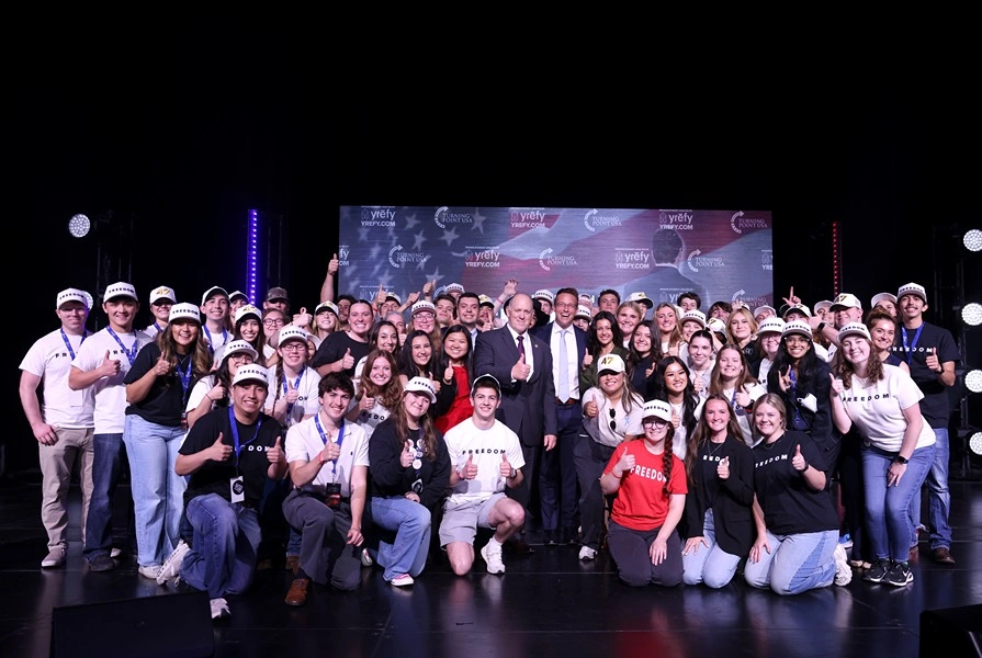 Love It or Leave It Tour photo 2