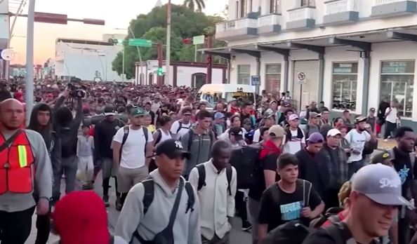 Migrant Caravans Continue March Toward US-Mexico Border Before Trump Administration Takes Office